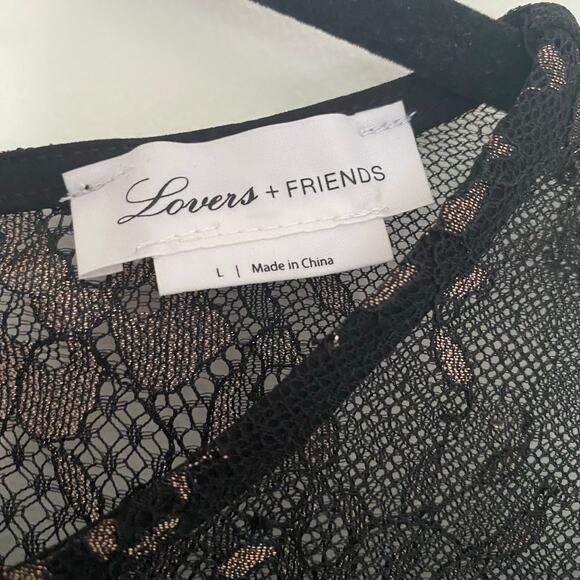 Lovers and Friends Black Lace Top Blouse Floral Metallic Womens Size Large - Picture 8 of 8
